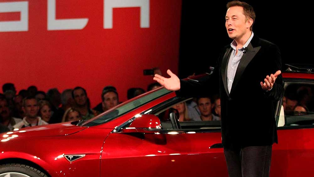 Tesla, via libera al maxi-compenso di Elon Musk