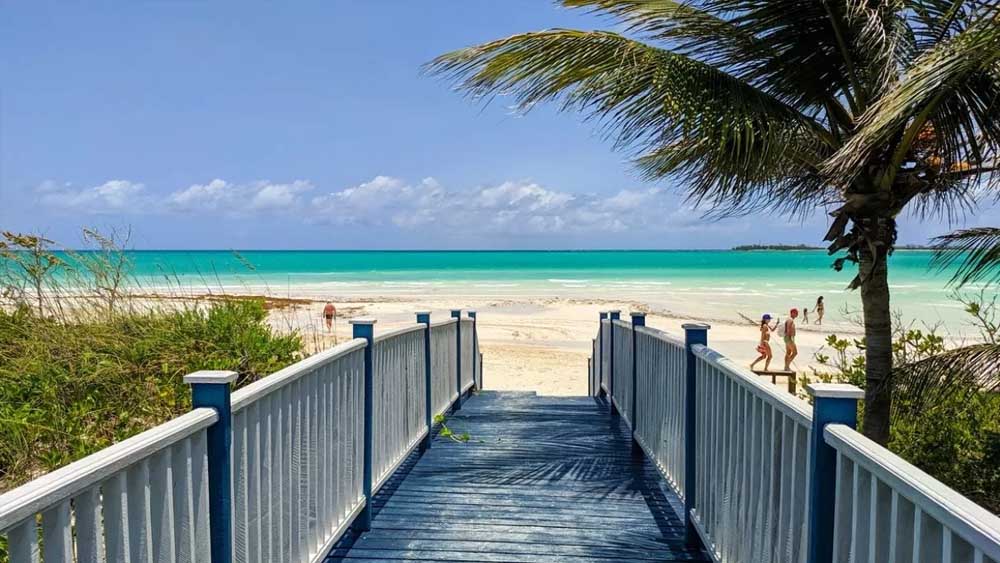 Turismo in difficolt&agrave; a Cuba, numeri in calo e prospettive incerte