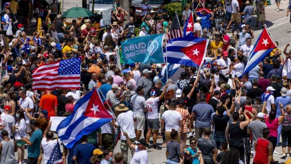 Sessantaquattro anni di embargo, Cuba accusa una guerra economica permanente