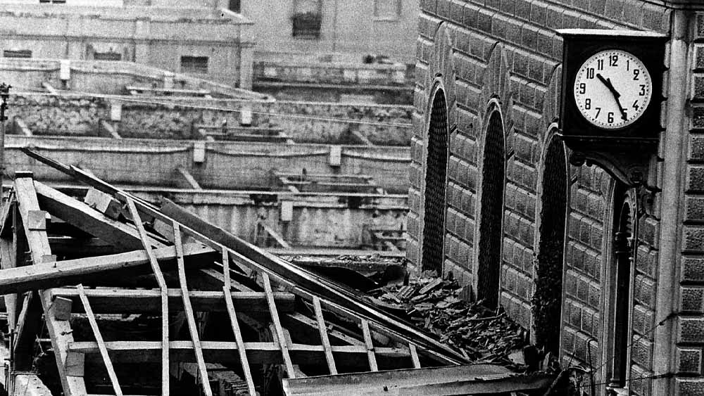 La memoria della strage di Bologna resta una ferita aperta nella storia italiana